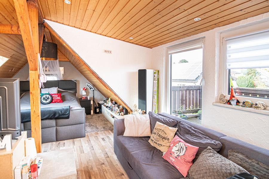 DG_Spitzboden_Wohn-Schlafzimmer