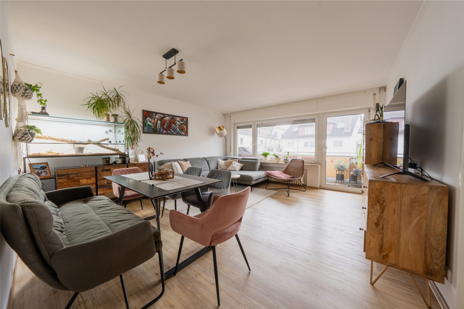 Wohnzimmer (Nr.6)