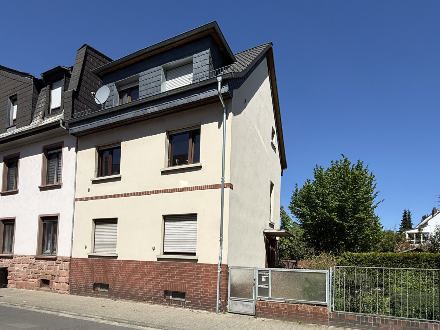 seitliche Ansicht